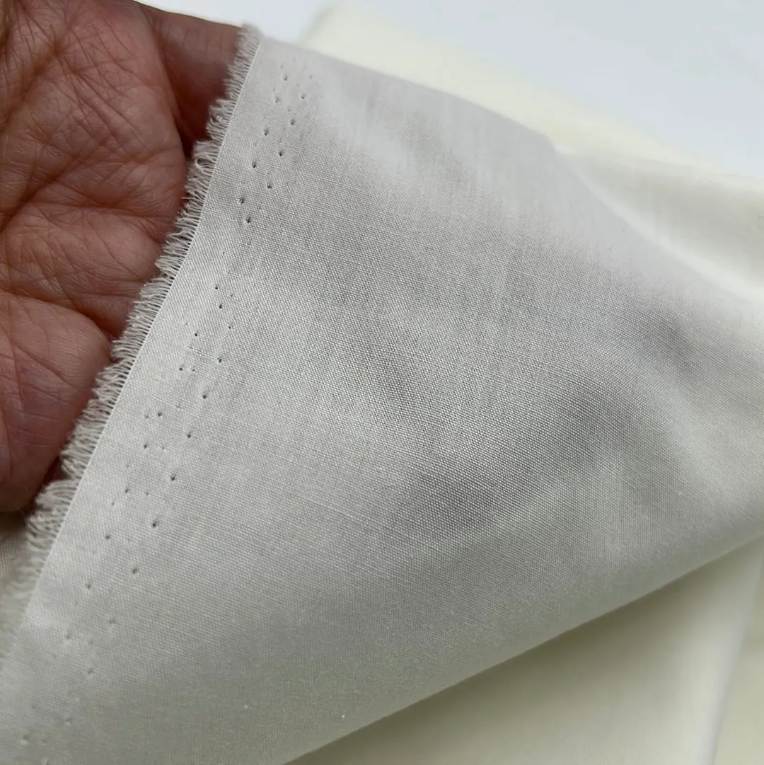 Broadcloth, Off-White (WBC0215)
