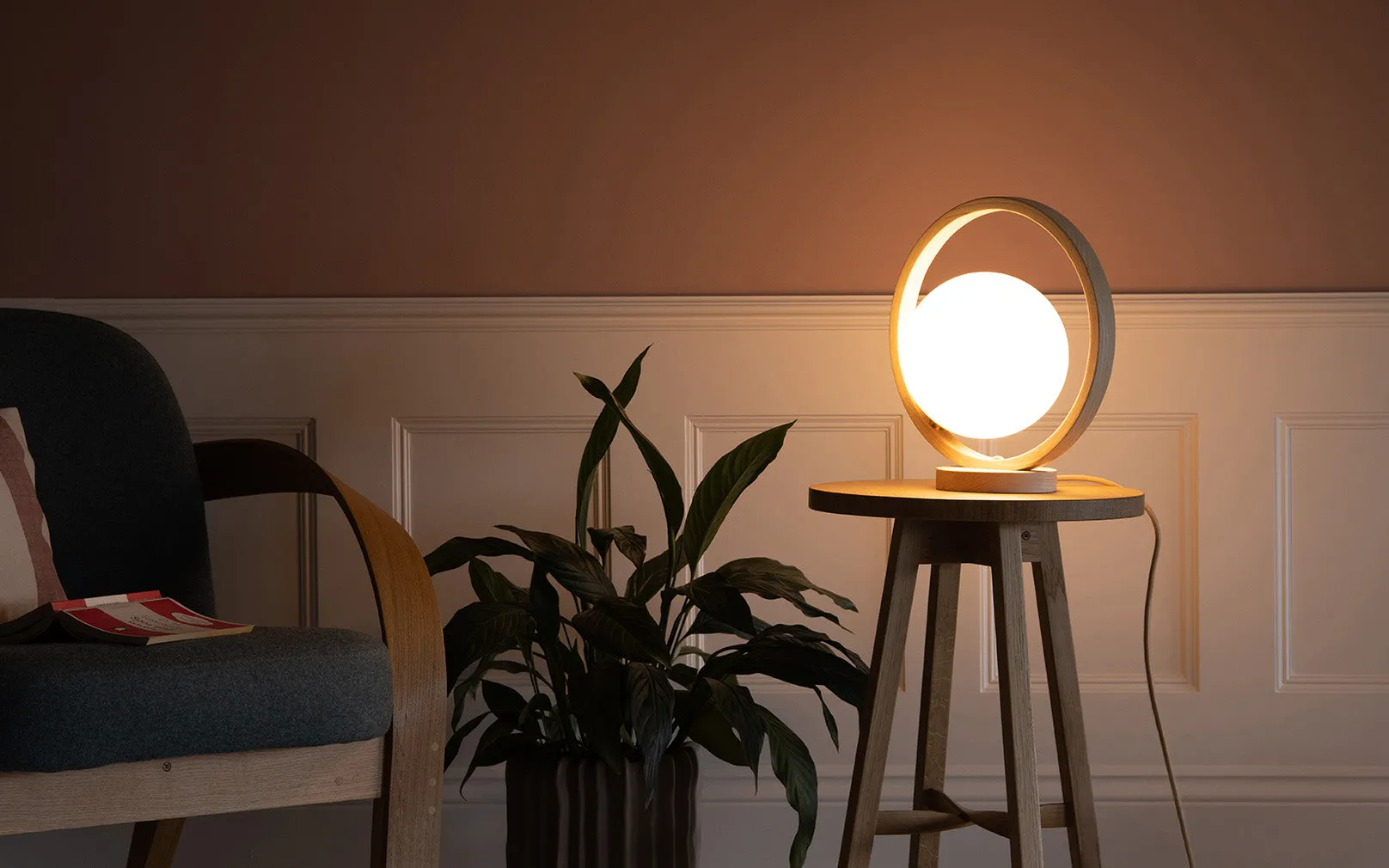 Loer Table Light