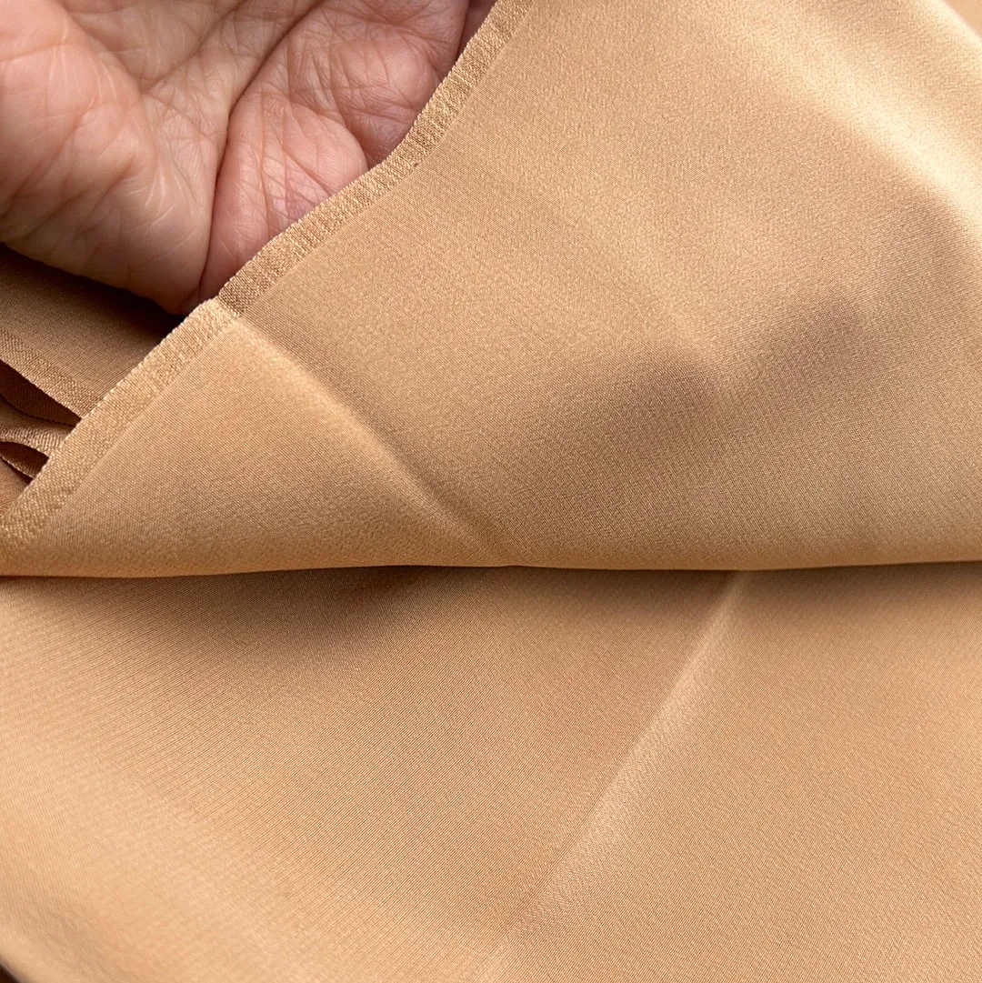 Silk Dress Weight, Pale Apricot (WDW2178)